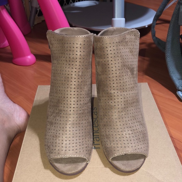 Francesca’s Booties - Picture 2 of 4